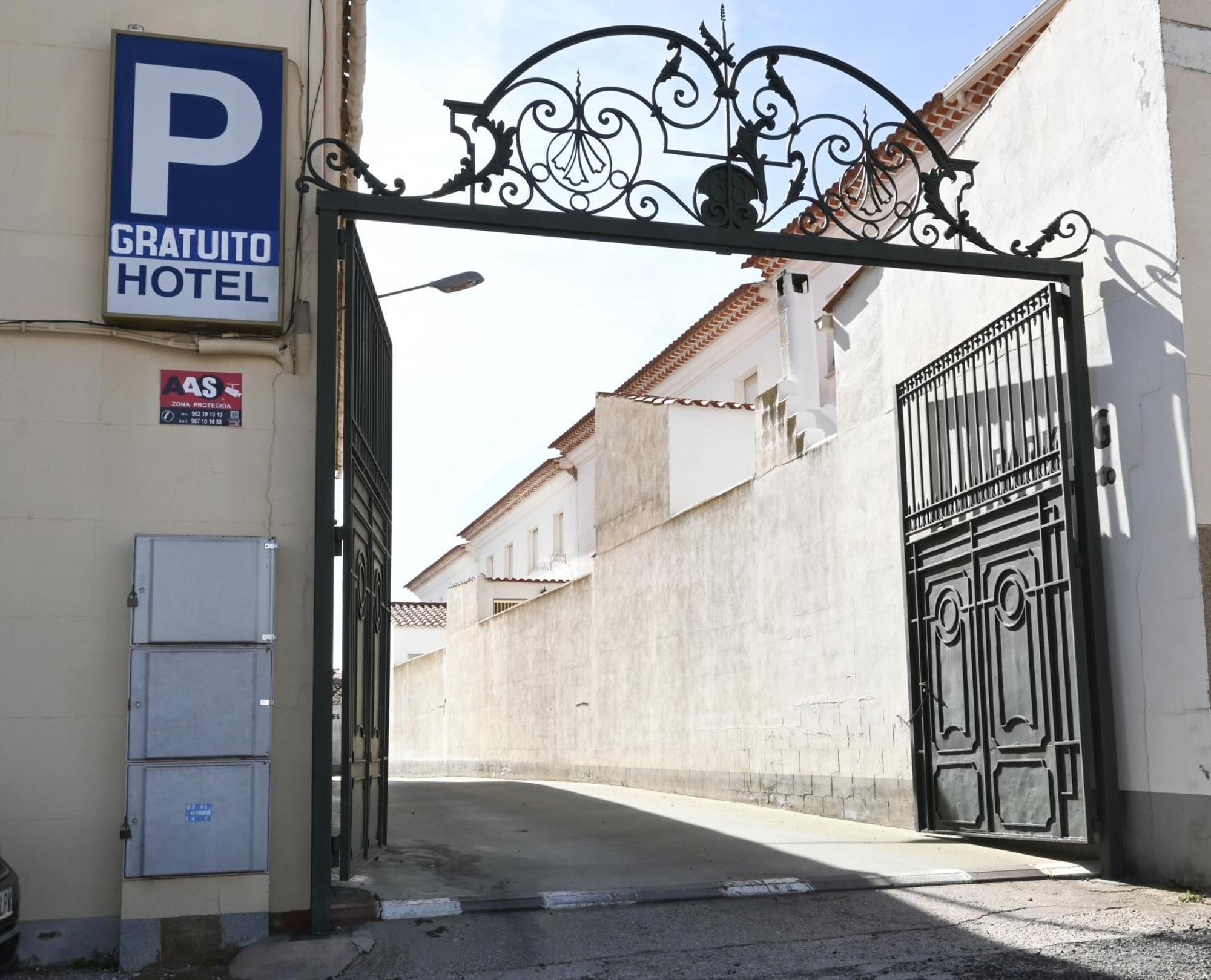 Hotel Del Sol Motilla Del Palancar Exterior photo